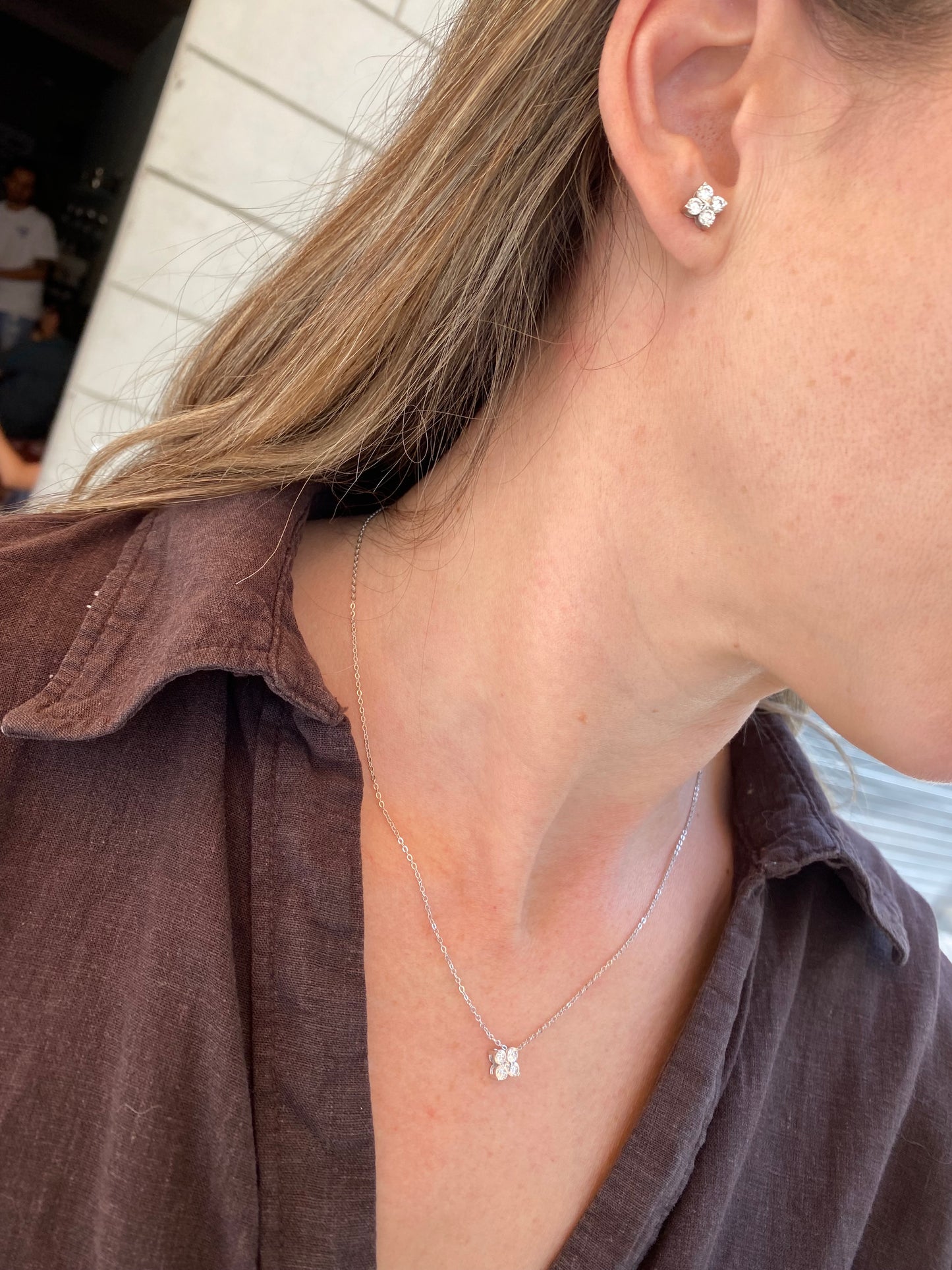 Collar Bloom