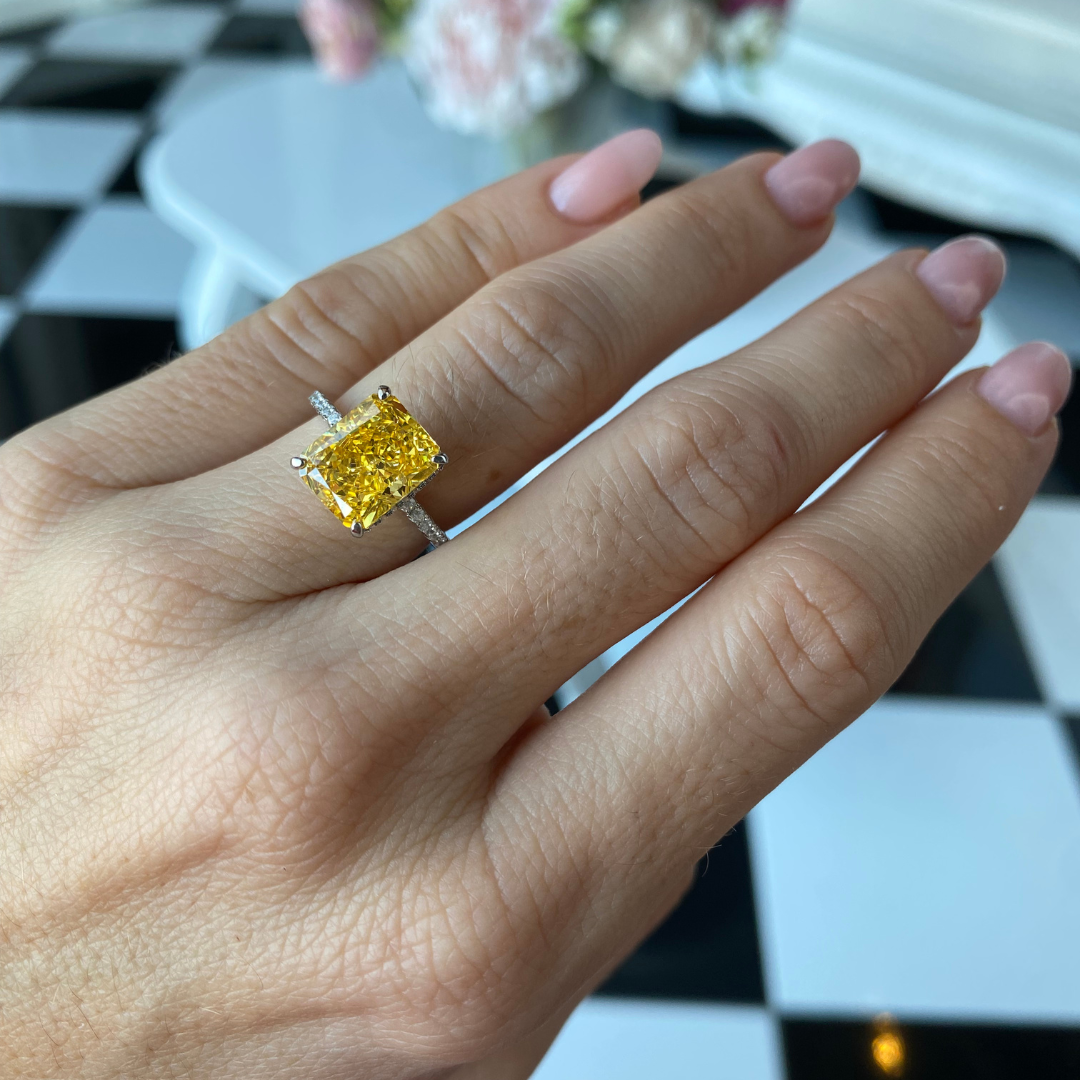 Anillo Canary Radiant