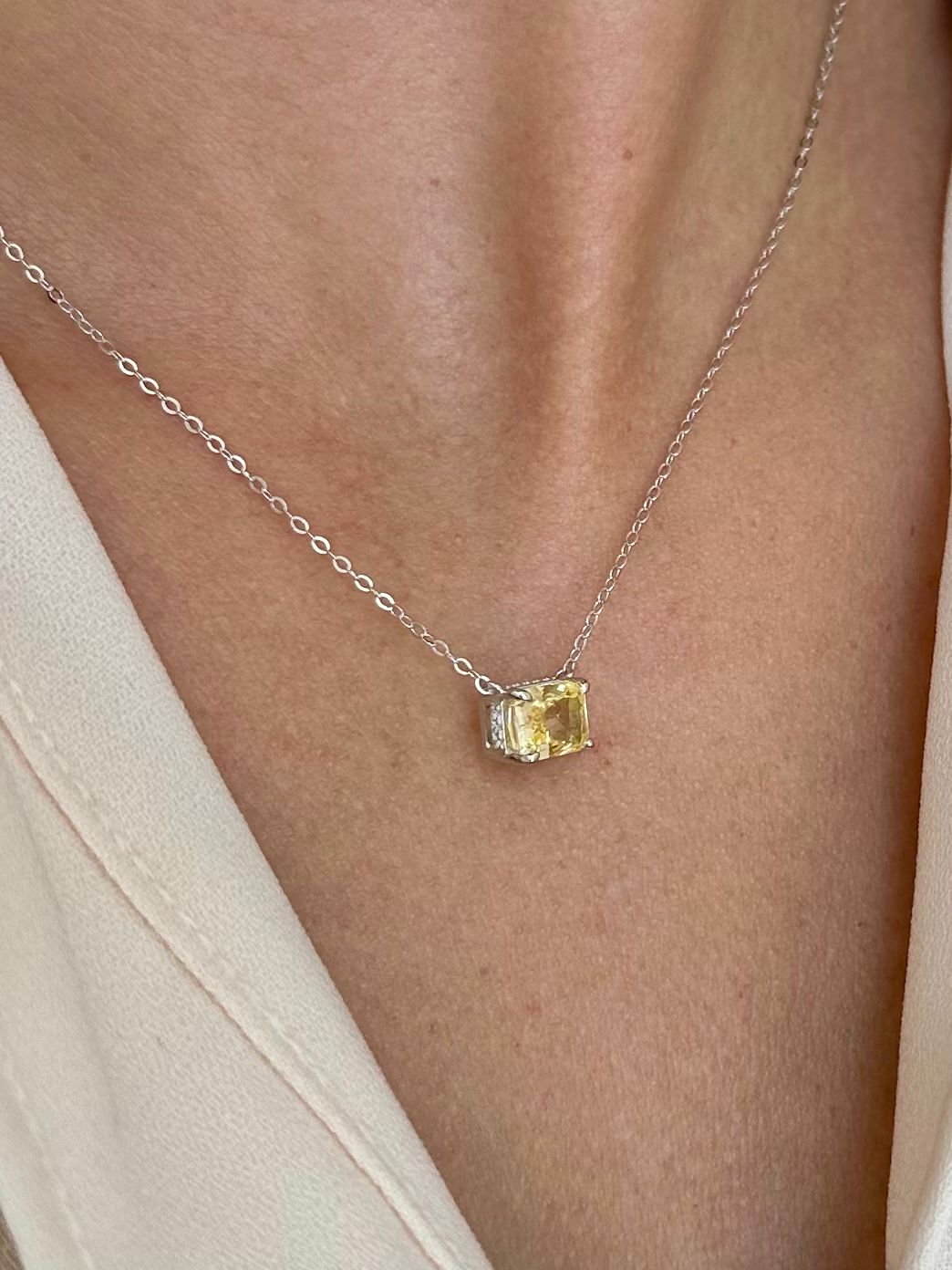 Collar Canary Radiant