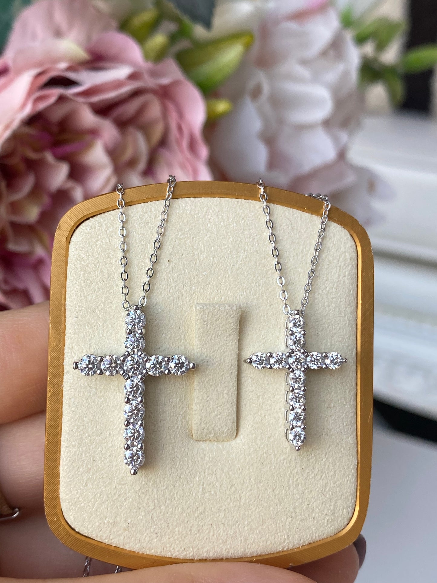 Collar Queen Cross / Collar Lady Cross
