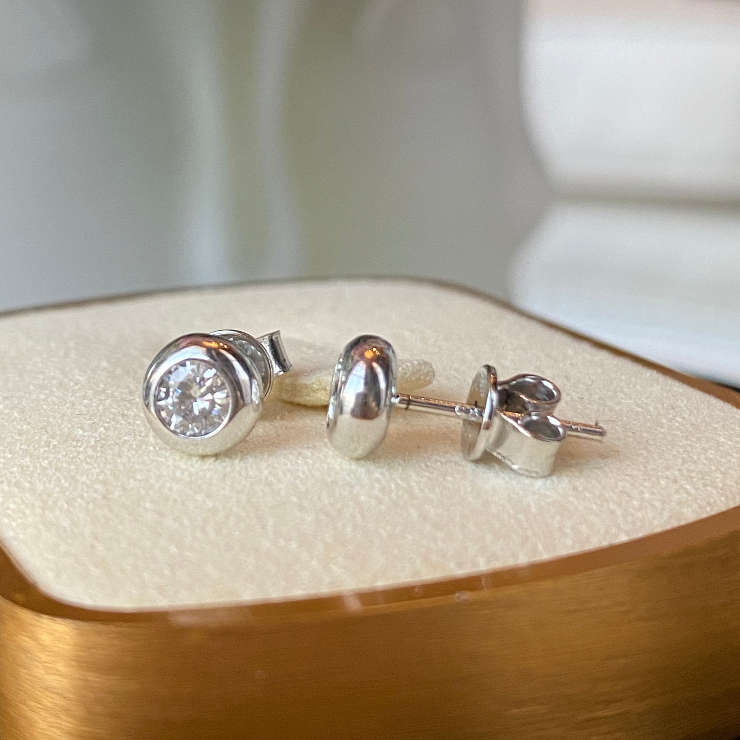 Aretes Roundel